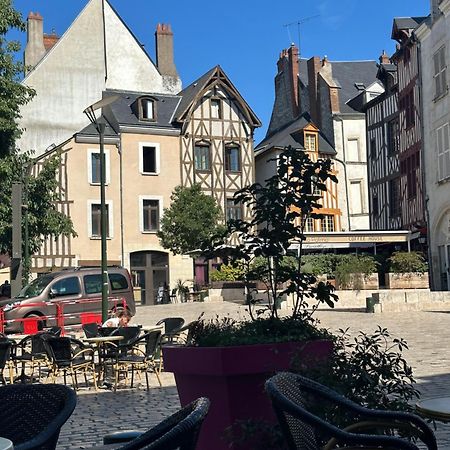 Magnifique Studio - Hypercentre Ancien Pieton Orleans - Wifi - Acces Autonome المظهر الخارجي الصورة